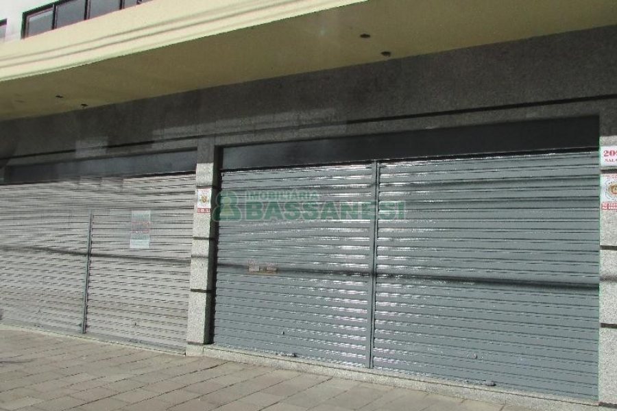 Loja com 88m², 1 vaga, no bairro Centro em Caxias do Sul para Alugar