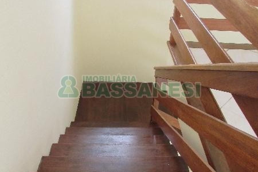 Loja com 88m², 1 vaga, no bairro Centro em Caxias do Sul para Alugar