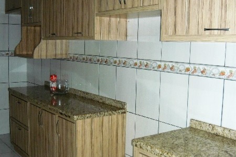 Apartamento com 103m², 2 dormitórios, 1 vaga, no bairro Lourdes em Caxias do Sul para Comprar