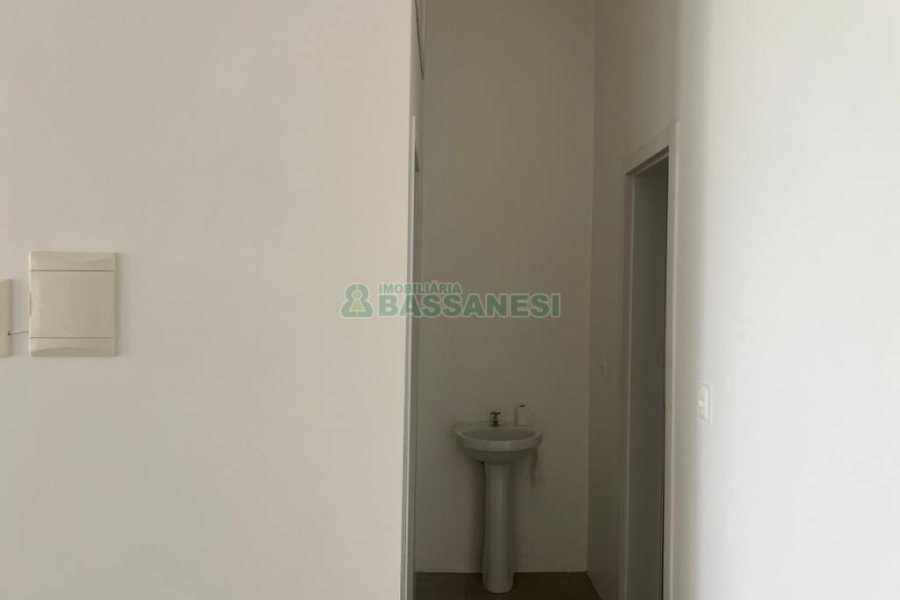 Loja com 211m², no bairro Santa Catarina em Caxias do Sul para Alugar