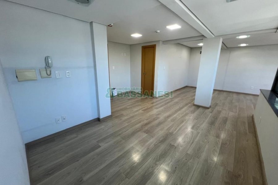 Sala com 52m², 1 vaga, no bairro São Pelegrino em Caxias do Sul para Alugar