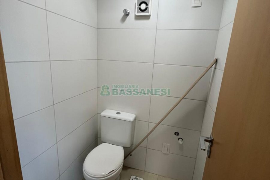Sala com 52m², 1 vaga, no bairro São Pelegrino em Caxias do Sul para Alugar