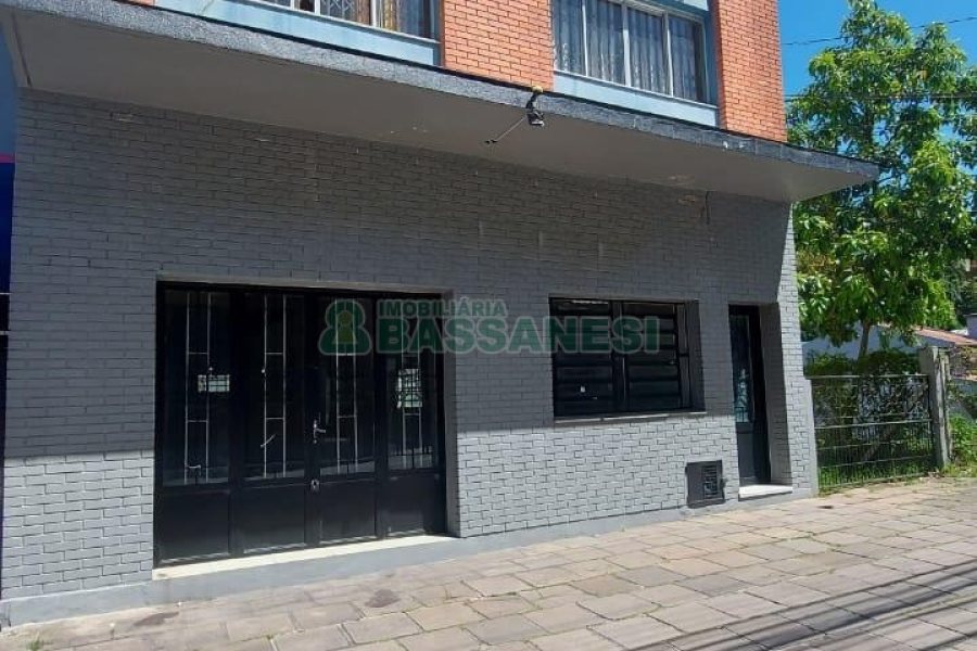 Loja com 130m², no bairro São Leopoldo em Caxias do Sul para Alugar