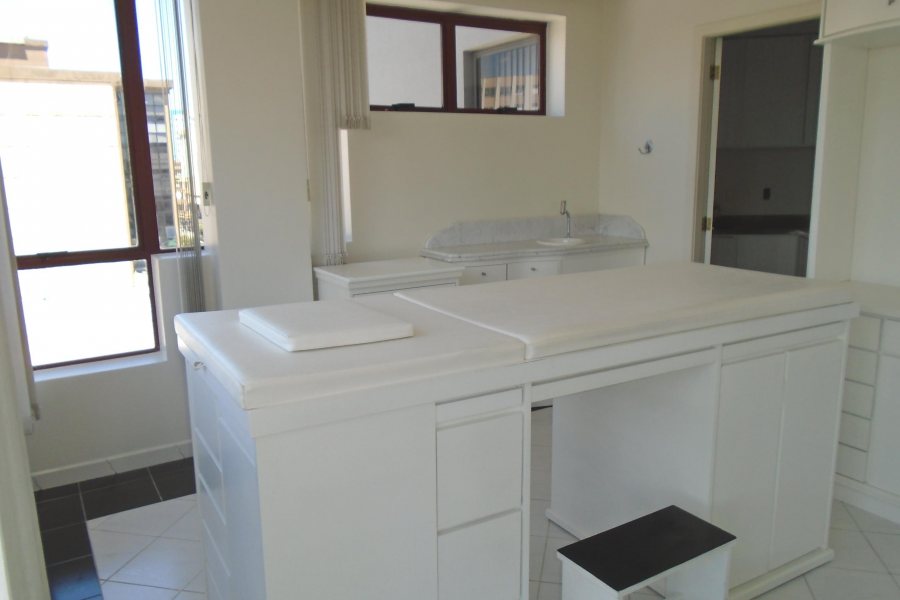 Sala Mobiliada com 56m², 1 vaga, no bairro São Pelegrino em Caxias do Sul para Comprar