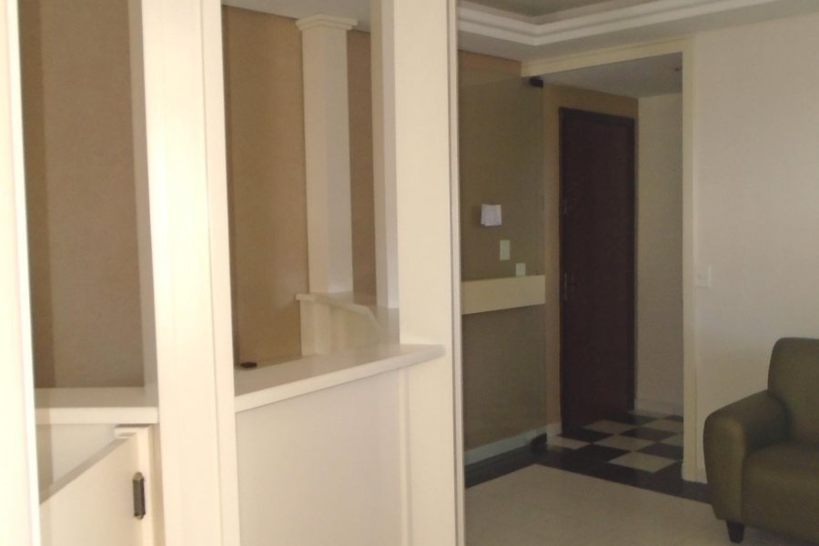 Sala Mobiliada com 56m², 1 vaga, no bairro São Pelegrino em Caxias do Sul para Comprar