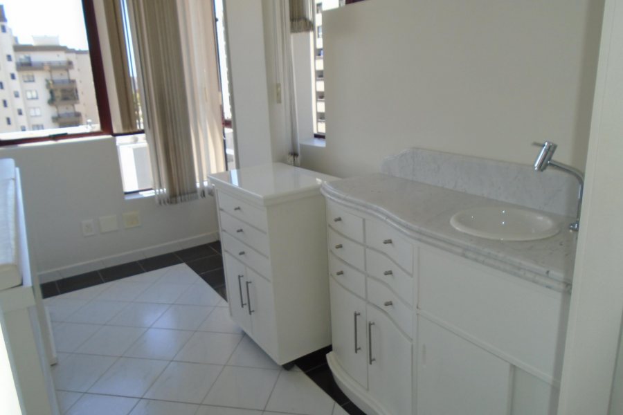 Sala Mobiliada com 56m², 1 vaga, no bairro São Pelegrino em Caxias do Sul para Comprar