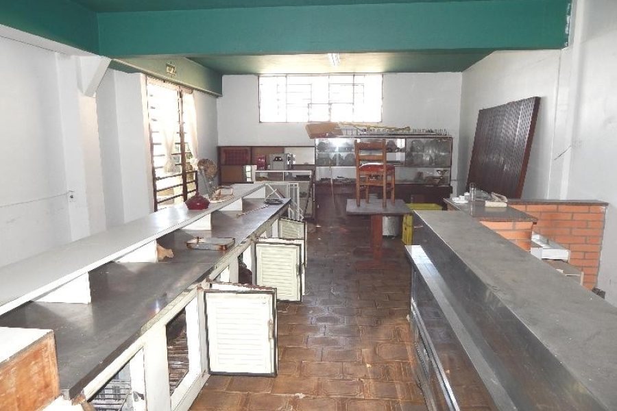 Loja com 311m², no bairro São Leopoldo em Caxias do Sul para Alugar