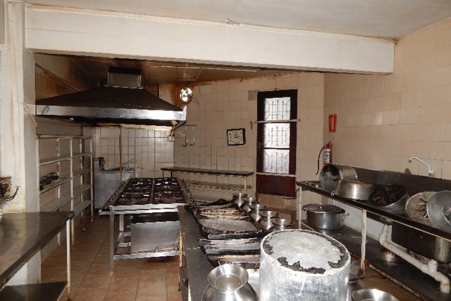 Loja com 311m², no bairro São Leopoldo em Caxias do Sul para Alugar