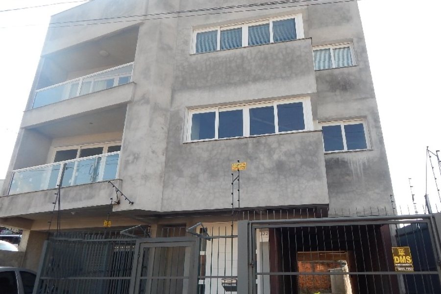 Loja com 80m², no bairro Marechal Floriano em Caxias do Sul para Alugar