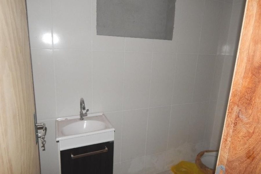 Loja com 80m², no bairro Marechal Floriano em Caxias do Sul para Alugar