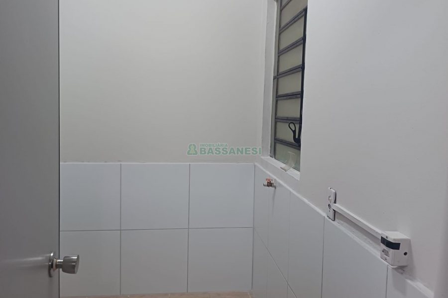 Loja com 40m², no bairro Centro em Caxias do Sul para Alugar