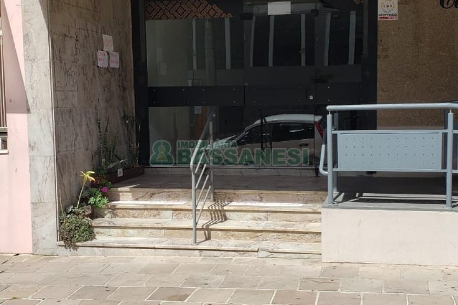 Loja com 65m², no bairro Centro em Caxias do Sul para Comprar