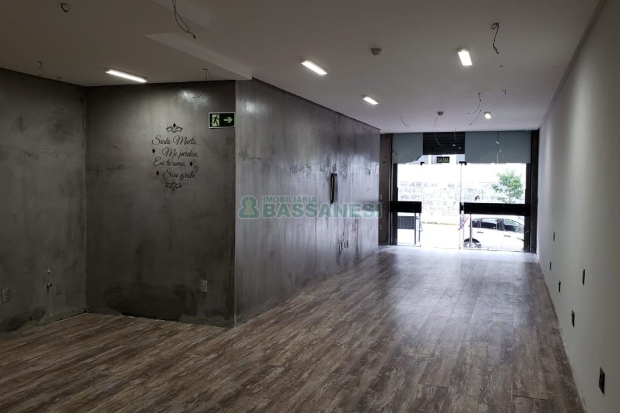 Loja com 65m², no bairro Centro em Caxias do Sul para Comprar