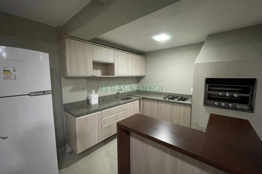 Apto Mobiliado com 148m², 3 dormitórios, 2 vagas, no bairro Madureira em Caxias do Sul para Comprar