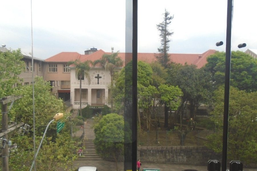 Apartamento com 87m², 2 dormitórios, 1 vaga, no bairro Rio Branco em Caxias do Sul para Alugar
