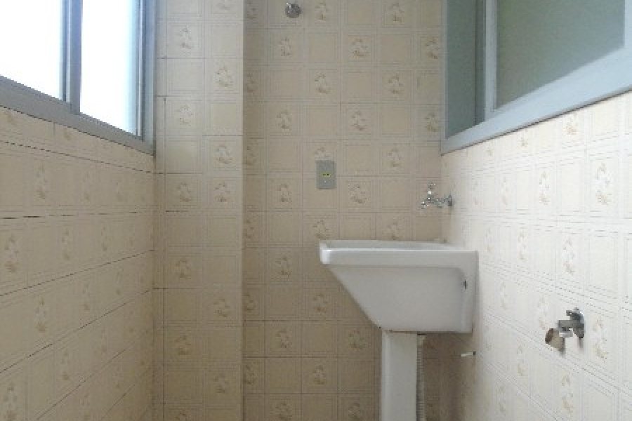 Apartamento com 87m², 2 dormitórios, 1 vaga, no bairro Rio Branco em Caxias do Sul para Alugar