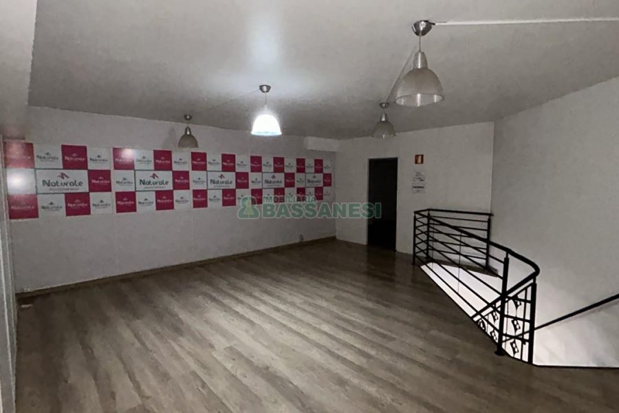 Loja com 115m², no bairro Centro em Caxias do Sul para Alugar