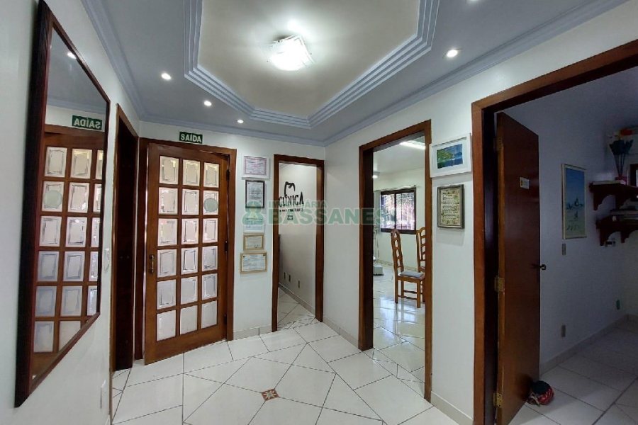 Loja Mobiliada com 120m², no bairro São Pelegrino em Caxias do Sul para Alugar