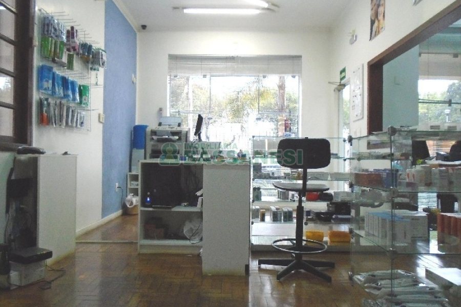 Loja Mobiliada com 120m², no bairro São Pelegrino em Caxias do Sul para Alugar