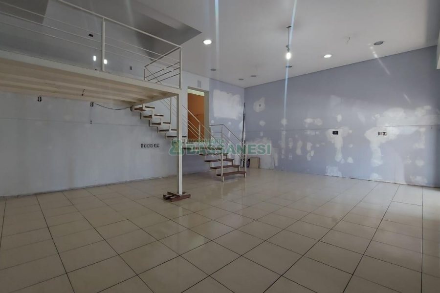 Loja com 56m², no bairro Centro em Caxias do Sul para Alugar