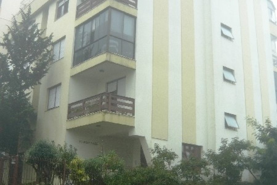 Apto/Cobertura com 157m², 4 dormitórios, 2 vagas, no bairro Panazzolo em Caxias do Sul para Comprar