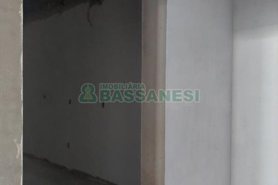 Loja com 583m², no bairro Villagio Iguatemi em Caxias do Sul para Alugar