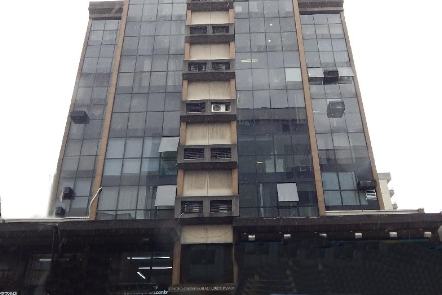 Sala Mobiliada com 112m², no bairro São Pelegrino em Caxias do Sul para Alugar ou Comprar