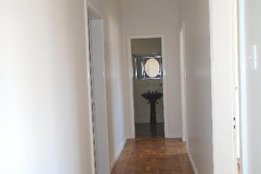 Apartamento com 70m², 2 dormitórios, no bairro São Pelegrino em Caxias do Sul para Comprar