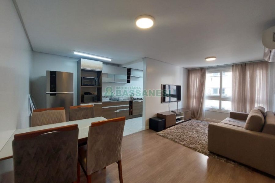 Apto Mobiliado com 65m², 2 dormitórios, 1 vaga, no bairro Villagio Iguatemi em Caxias do Sul para Alugar