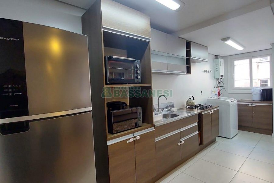 Apto Mobiliado com 65m², 2 dormitórios, 1 vaga, no bairro Villagio Iguatemi em Caxias do Sul para Alugar