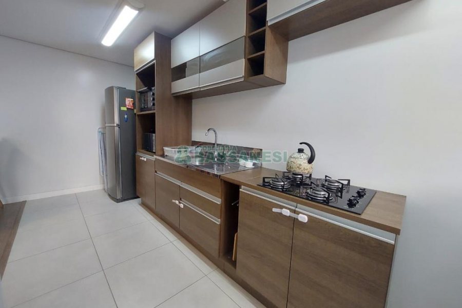 Apto Mobiliado com 65m², 2 dormitórios, 1 vaga, no bairro Villagio Iguatemi em Caxias do Sul para Alugar