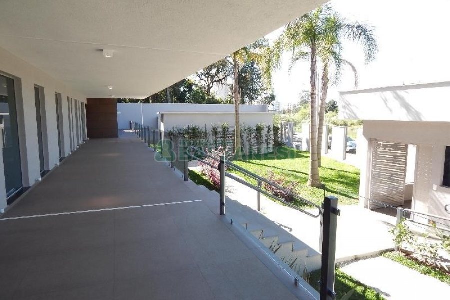 Apto Mobiliado com 65m², 2 dormitórios, 1 vaga, no bairro Villagio Iguatemi em Caxias do Sul para Alugar