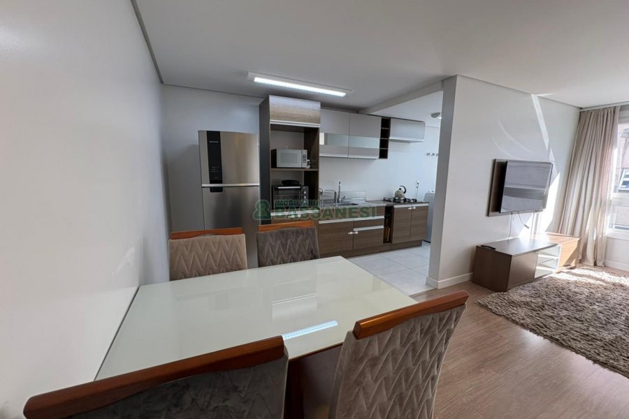 Apto Mobiliado com 65m², 2 dormitórios, 1 vaga, no bairro Villagio Iguatemi em Caxias do Sul para Alugar