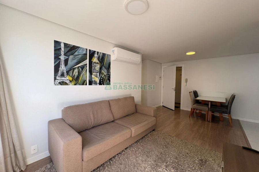 Apto Mobiliado com 65m², 2 dormitórios, 1 vaga, no bairro Villagio Iguatemi em Caxias do Sul para Alugar