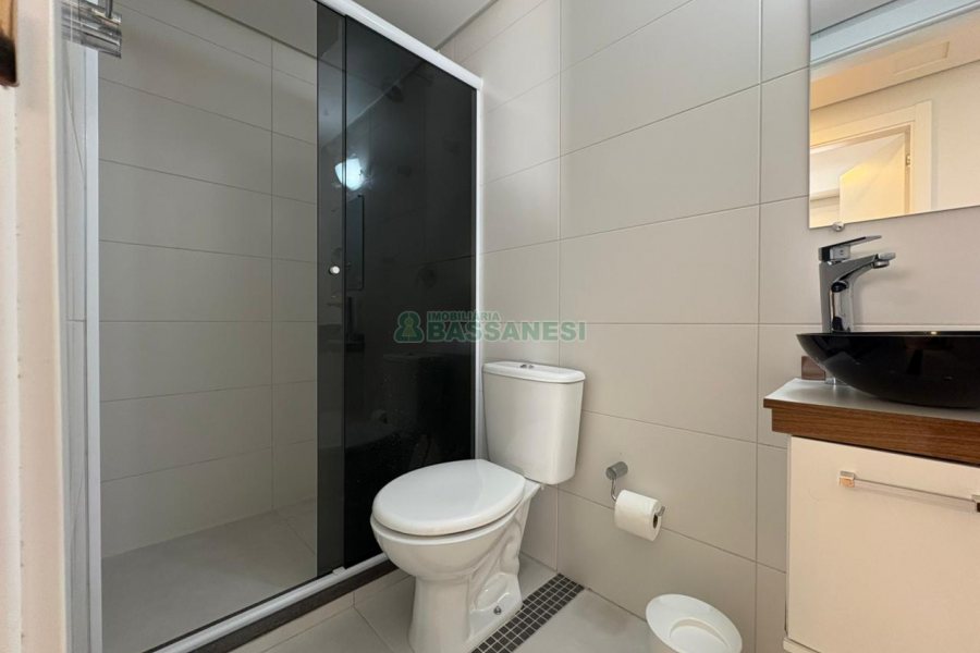 Apto Mobiliado com 65m², 2 dormitórios, 1 vaga, no bairro Villagio Iguatemi em Caxias do Sul para Alugar
