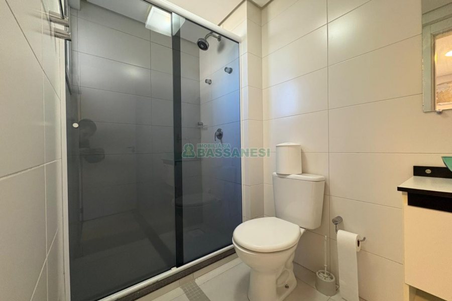 Apto Mobiliado com 65m², 2 dormitórios, 1 vaga, no bairro Villagio Iguatemi em Caxias do Sul para Alugar