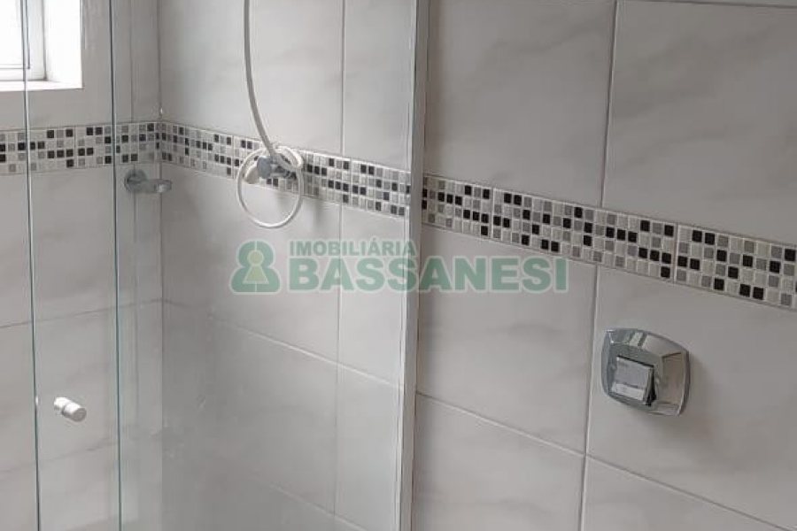 Apartamento com 92m², 3 dormitórios, 1 vaga, no bairro Colina Sorriso em Caxias do Sul para Alugar