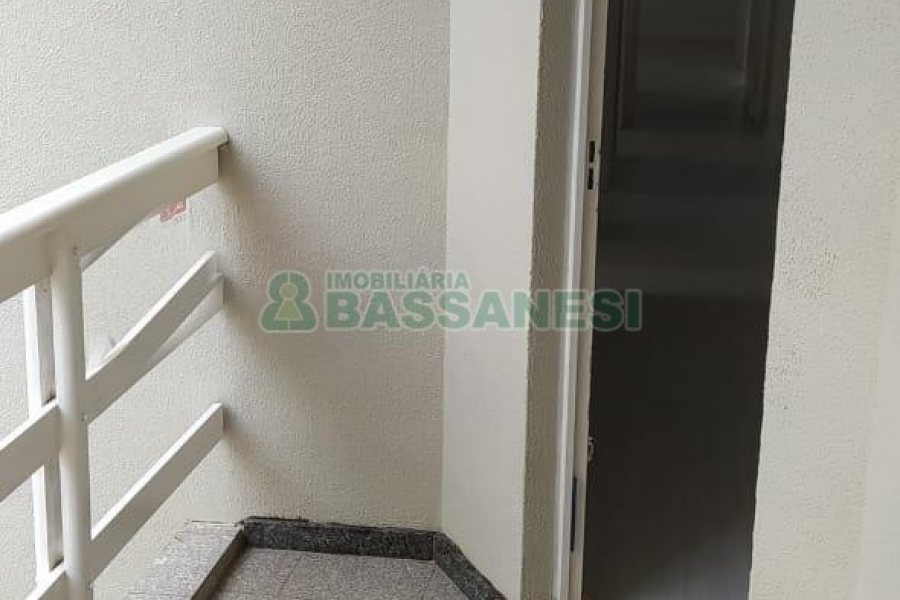 Apartamento com 92m², 3 dormitórios, 1 vaga, no bairro Colina Sorriso em Caxias do Sul para Alugar