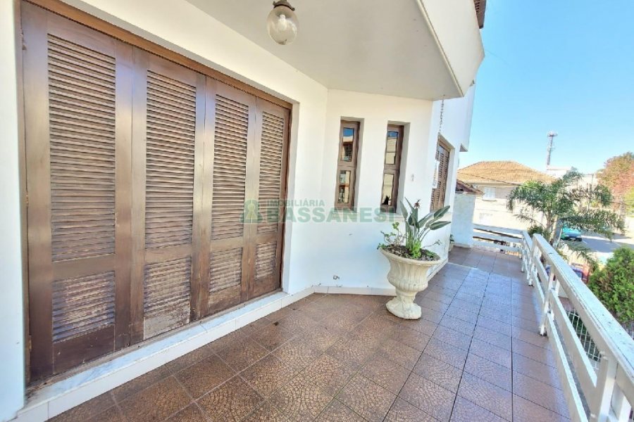 Apto Mobiliado com 207m², 4 dormitórios, 3 vagas, no bairro Rio Branco em Caxias do Sul para Alugar ou Comprar