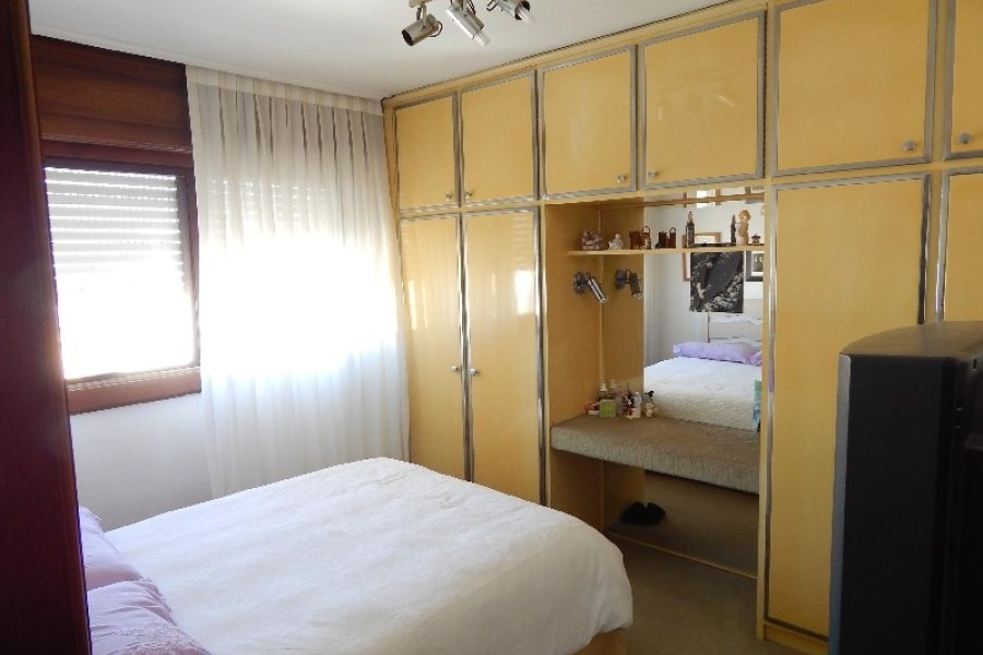 Apto Mobiliado com 260m², 4 dormitórios, 2 vagas, no bairro Centro em Caxias do Sul para Alugar ou Comprar