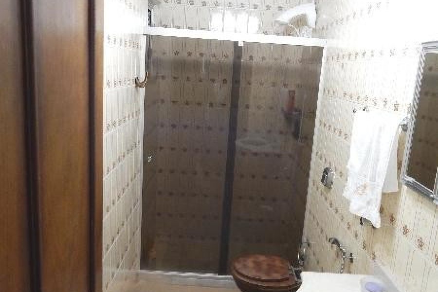 Apto Mobiliado com 260m², 4 dormitórios, 2 vagas, no bairro Centro em Caxias do Sul para Alugar ou Comprar