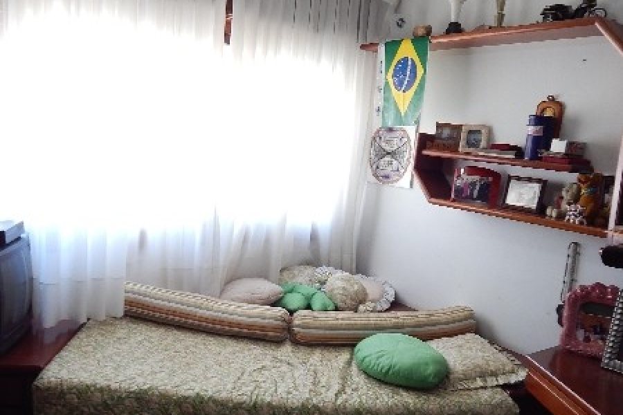 Apto Mobiliado com 260m², 4 dormitórios, 2 vagas, no bairro Centro em Caxias do Sul para Alugar ou Comprar