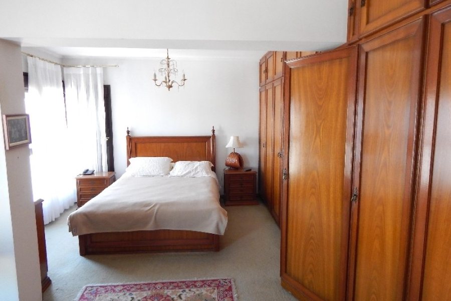 Apto Mobiliado com 260m², 4 dormitórios, 2 vagas, no bairro Centro em Caxias do Sul para Alugar ou Comprar