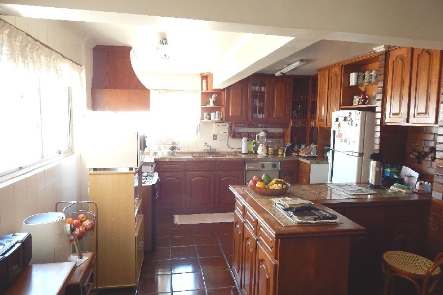 Apto Mobiliado com 260m², 4 dormitórios, 2 vagas, no bairro Centro em Caxias do Sul para Alugar ou Comprar