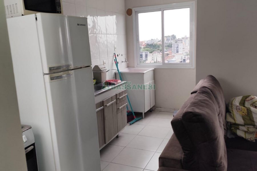 Apartamento com 42m², 1 dormitório, 1 vaga, no bairro Petrópolis em Caxias do Sul para Alugar