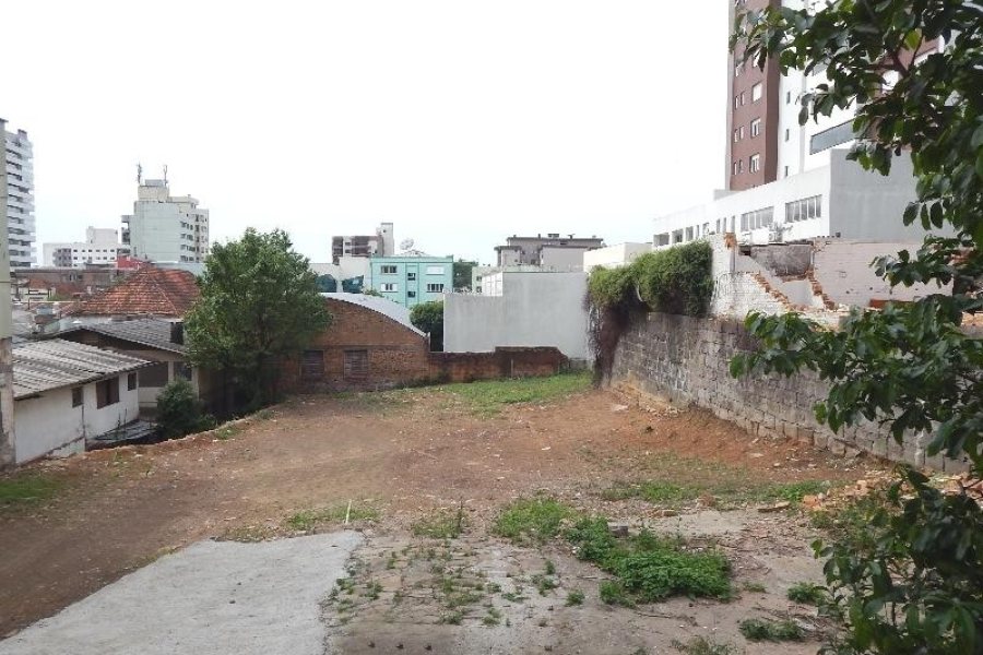 Terreno com 968m², no bairro São Pelegrino em Caxias do Sul para Alugar