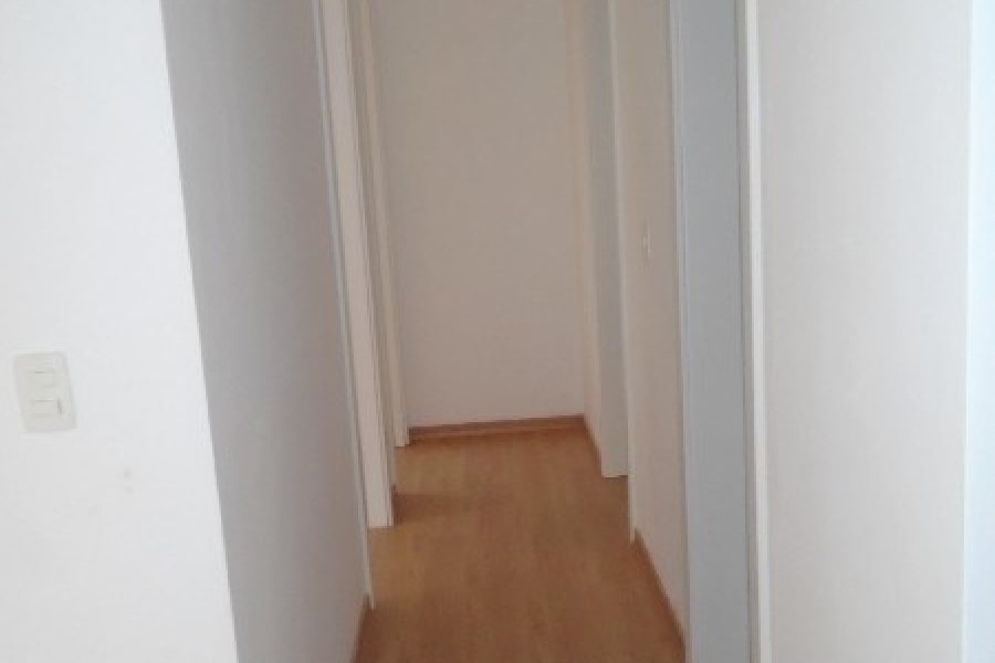 Apartamento com 72m², 3 dormitórios, 2 vagas, no bairro Santa Catarina em Caxias do Sul para Comprar