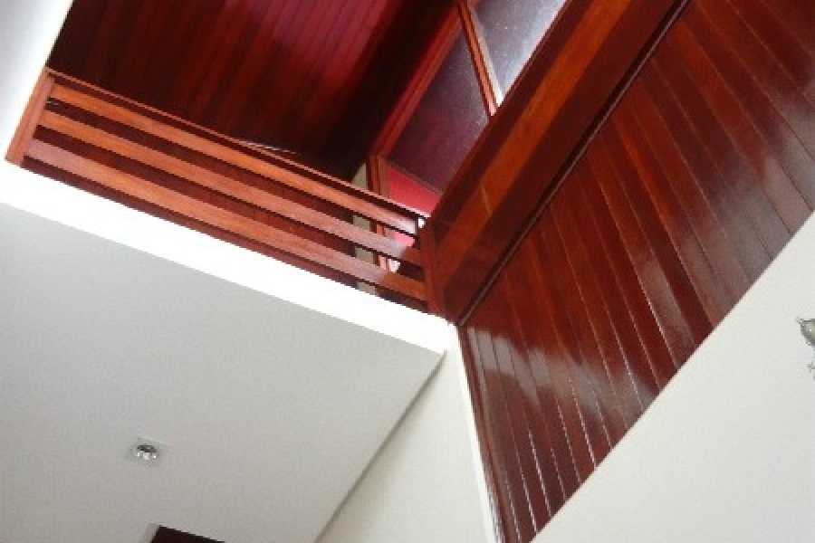 Casa com 330m², 3 dormitórios, 4 vagas, no bairro Colina Sorriso em Caxias do Sul para Comprar