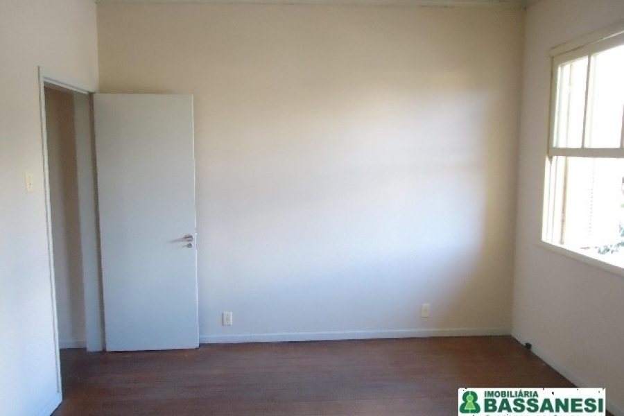 Loja com 120m², no bairro Centro em Caxias do Sul para Alugar