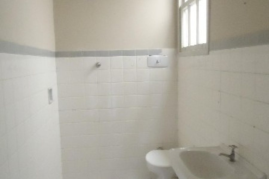 Loja com 120m², no bairro Centro em Caxias do Sul para Alugar